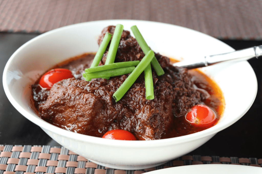 Unique Burmese cuisines